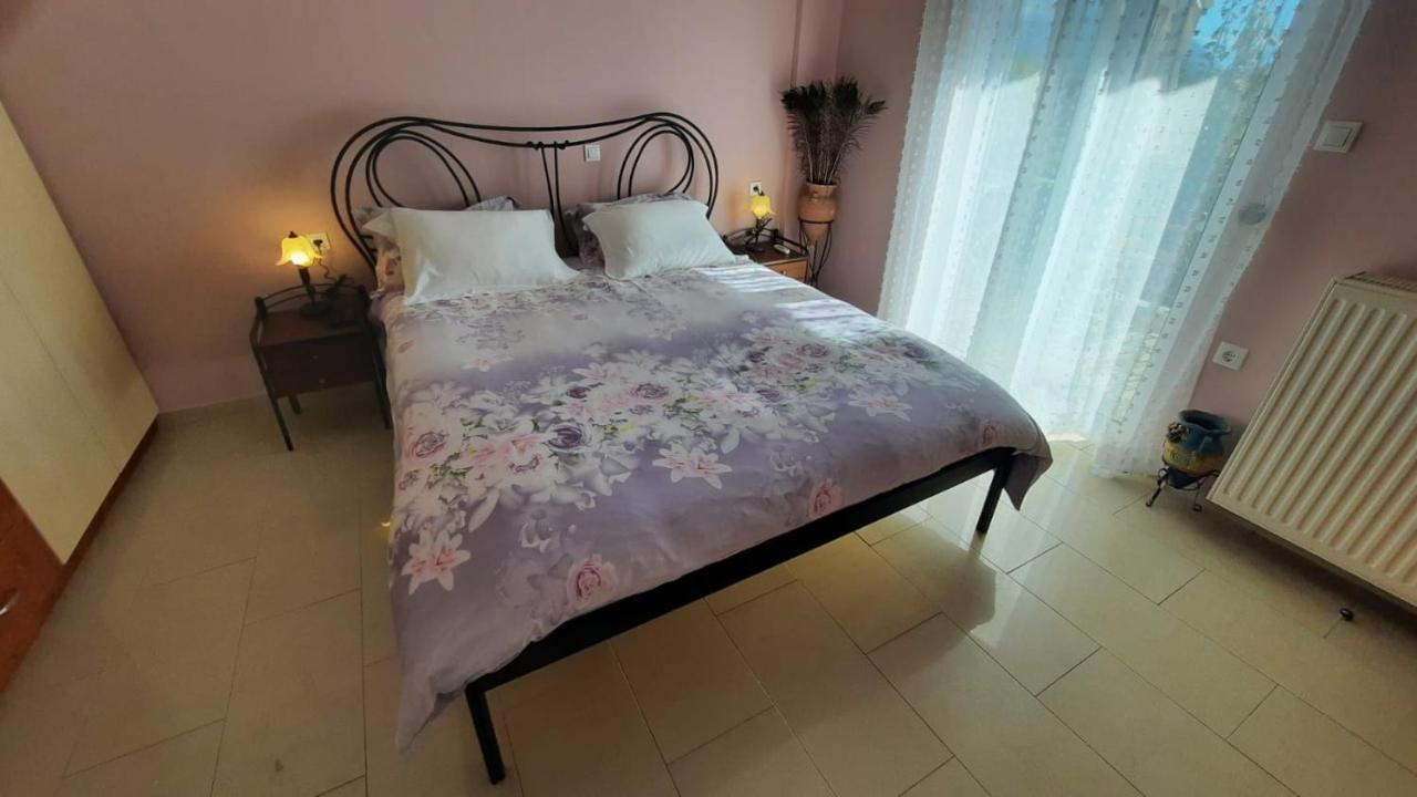 Ioannis - Room With Balcony Near Limnopula Gavrolimni Ngoại thất bức ảnh